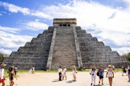 Chichen Itzá y nado en el cenote Chichen Itzá y nado en el cenote