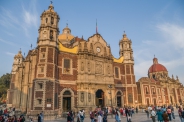 Teotihuacn & Baslica de Guadalupe + Xochimilco, Coyoacn y Museo de Frida Kahlo