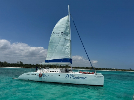 Catamaran & Reef Snorkel Deluxe