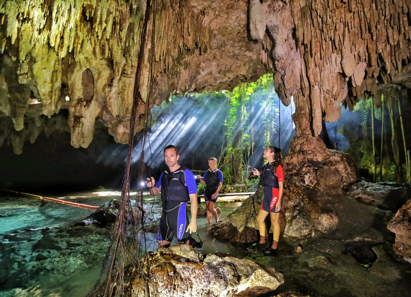 Chaak Tun Mayan Underworld Chaak Tun Mayan Underworld