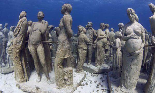 Underwater Museum-Diving for Certified Divers Underwater Museum-Diving for Certified Divers