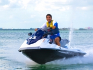 Wave Runner Costa Mujeres