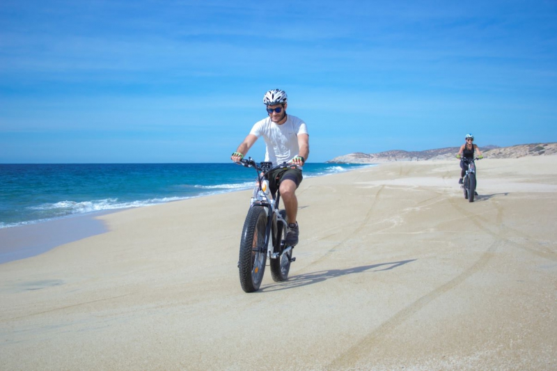 Aventura por la Playa en Bicicleta Eléctrica 