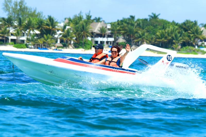 Speed Boat Adventure - Jueves de Adrenalina 
