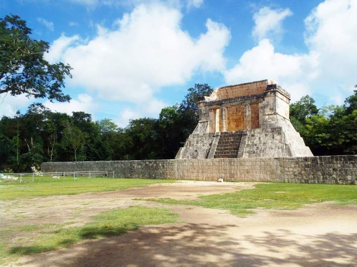 Chichen Itza Deluxe	