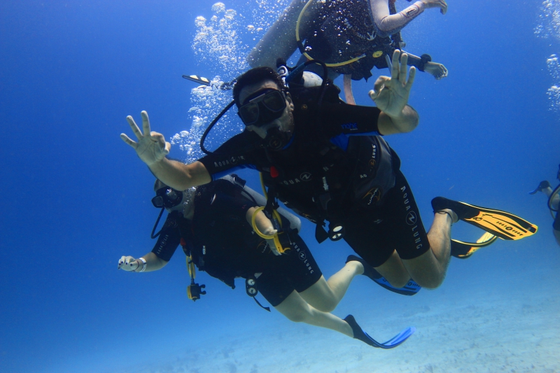 Scuba Diver Certification Course with Maroma Beach (2 Days)