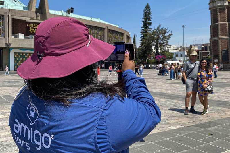 Teotihuacán & Basílica de Guadalupe + Xochimilco, Coyoacán y Museo de Frida Kahlo