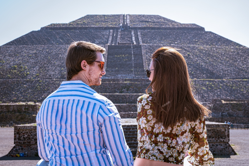 Guided afternoon tour to Teotihuacan.