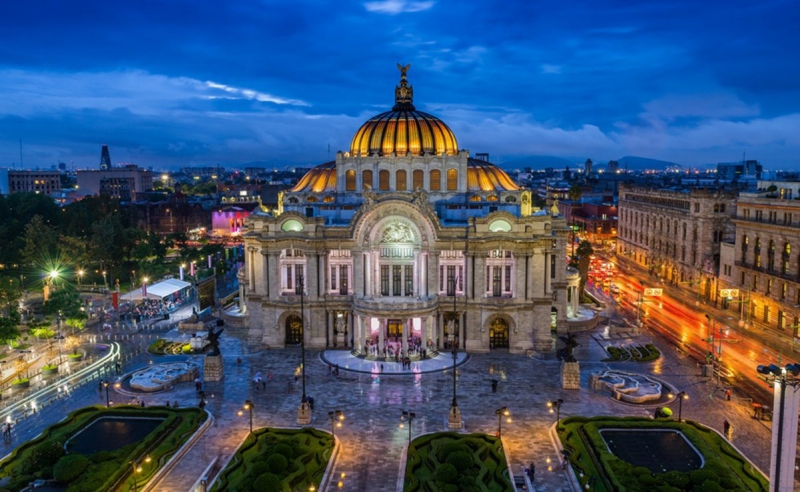 Night tour in Mexico City